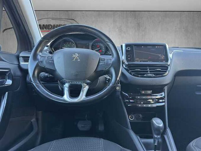 Peugeot 208 Allure *AT*Klima*Kamera*SHZ*Navi*