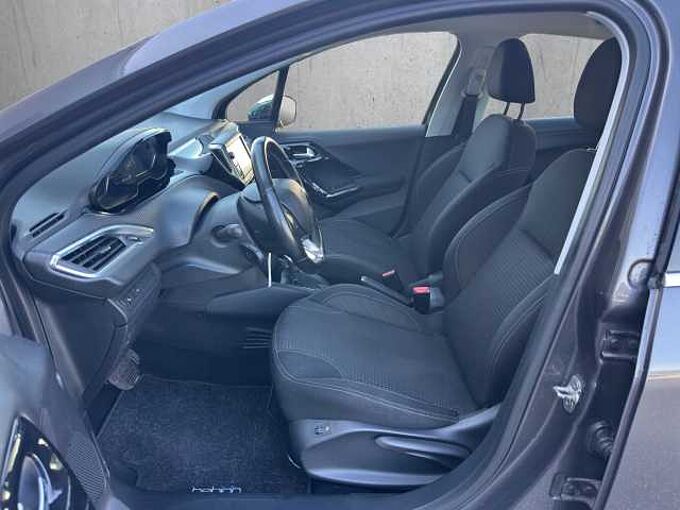 Peugeot 208 Allure *AT*Klima*Kamera*SHZ*Navi*
