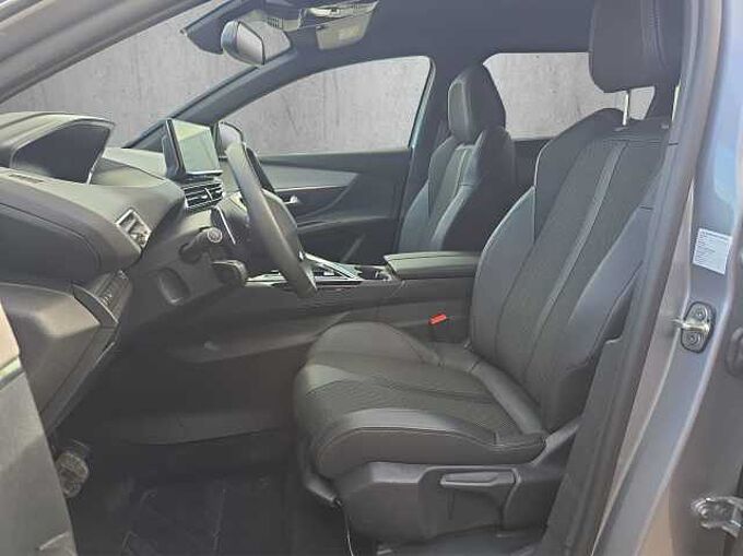 Peugeot 5008 Allure Pack 7-Sitze Teilleder/ Navi/ Alu