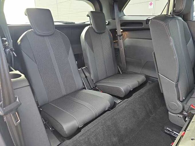 Peugeot 5008 Allure Pack 7-Sitze Teilleder/ Navi/ Alu