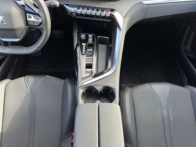 Peugeot 5008 Allure Pack 7-Sitze/Kamera/LED