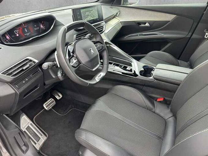 Peugeot 5008 GT //7-Sitzer / Navi/ Sitzheizung