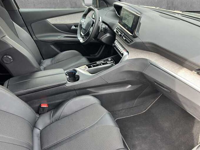 Peugeot 5008 GT //7-Sitzer / Navi/ Sitzheizung