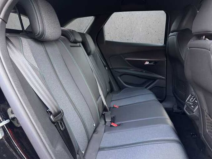 Peugeot 3008 Allure/MHEV/Sitzheizung/Lenkradheiz/Kamera