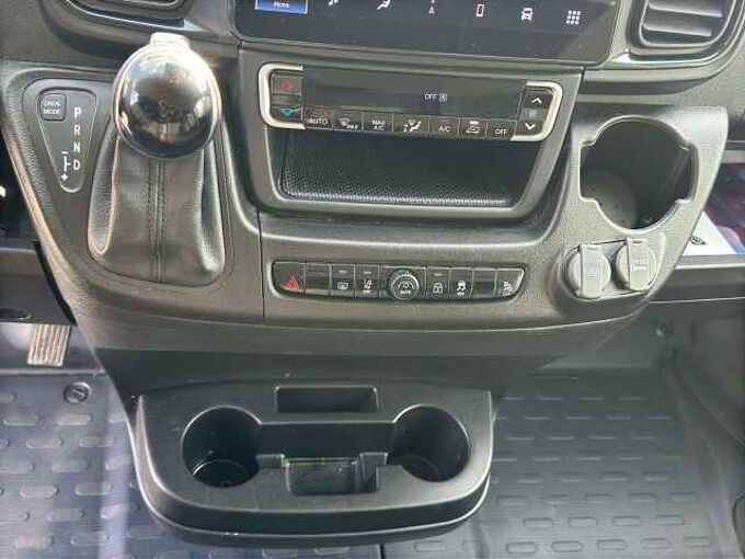 Peugeot Boxer 2.2 HDI verst&auml;rkt  //Kamera/Navi/PDC 3-Sitzer