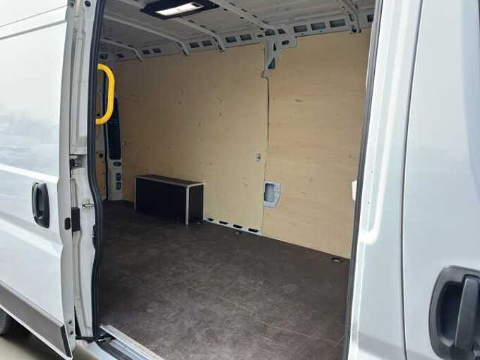 Peugeot Boxer 2.2 HDI verst&auml;rkt  //Kamera/Navi/PDC 3-Sitzer