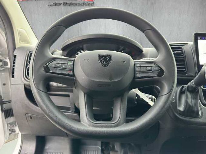 Peugeot Boxer 2.2 HDI verstärkt L4H2 //Kamera/Navi/PDC 3-Sitzer