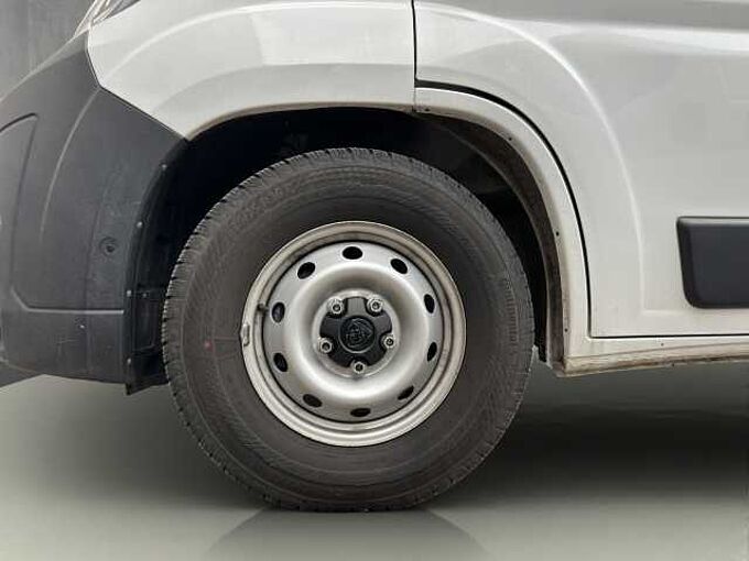 Peugeot Boxer 2.2 HDI verstärkt L4H2 //Kamera/Navi/PDC 3-Sitzer