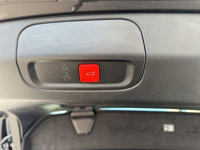 Peugeot 408 Plug-In Hybrid 225 GT //360°/Winterpaket /Navi