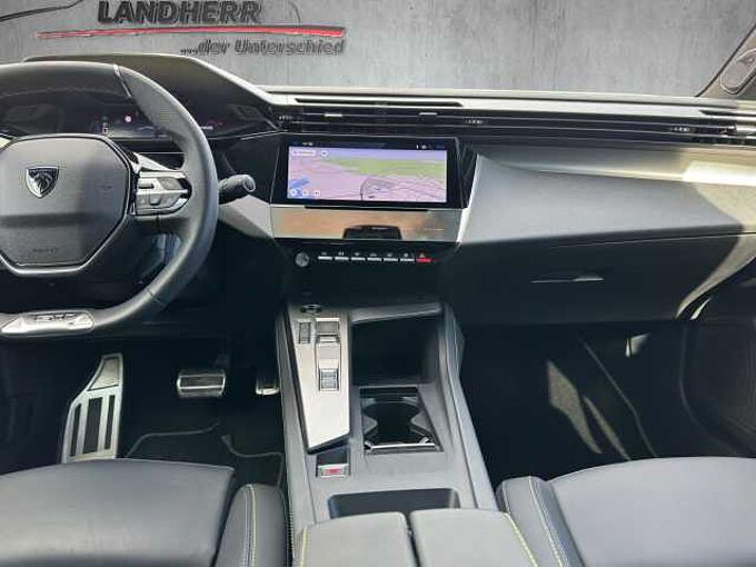 Peugeot 408 Plug-In Hybrid 225 GT //360°/Winterpaket /Navi