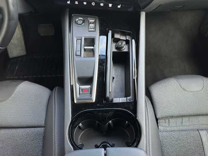 Peugeot 508 Allure Blue HDI el. Heckklappe/Teilleder