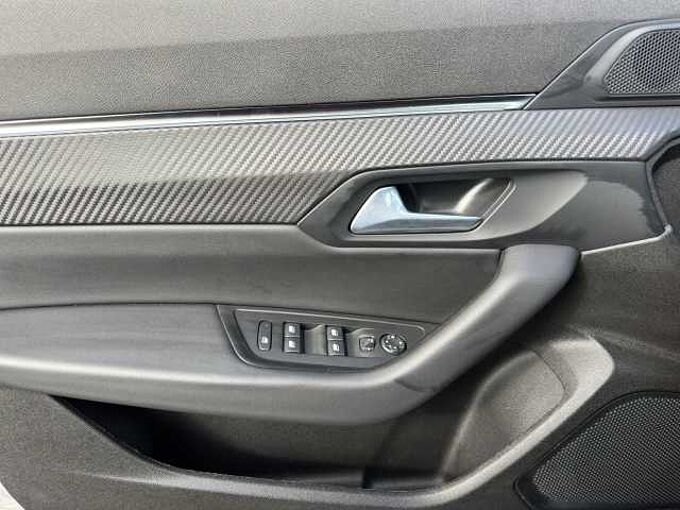Peugeot 508 Allure Blue HDI el. Heckklappe/Teilleder