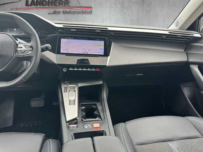 Peugeot 308 SW BlueHDI Allure  //Navi/360&deg;/Winterpaket 