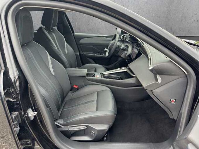 Peugeot 308 SW BlueHDI Allure  //Navi/360&deg;/Winterpaket 