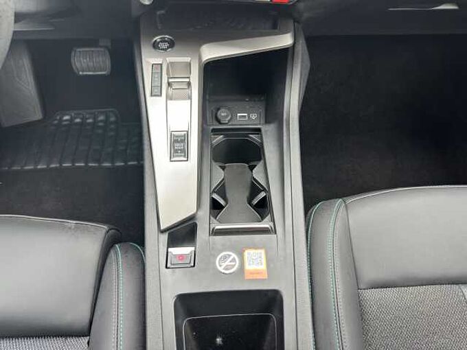 Peugeot 308 SW BlueHDI Allure  //Navi/360&deg;/Winterpaket 