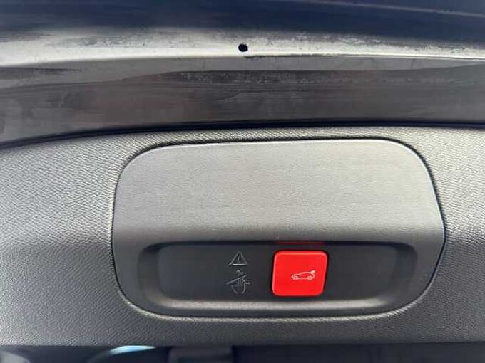 Peugeot 408 GT Leder/ el. Heckklappe