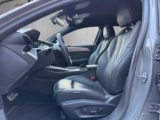 Peugeot 408 GT Leder/ el. Heckklappe