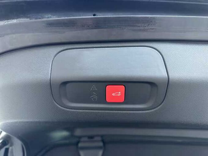 Peugeot 408 GT Leder/ el. Heckklappe