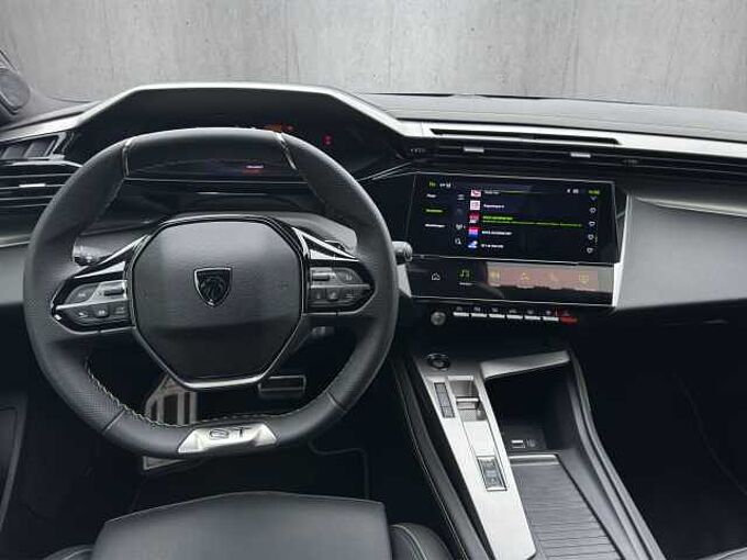 Peugeot 408 Plug-In Hybrid 225 GT  //360&deg;/Winterpaket /Navi