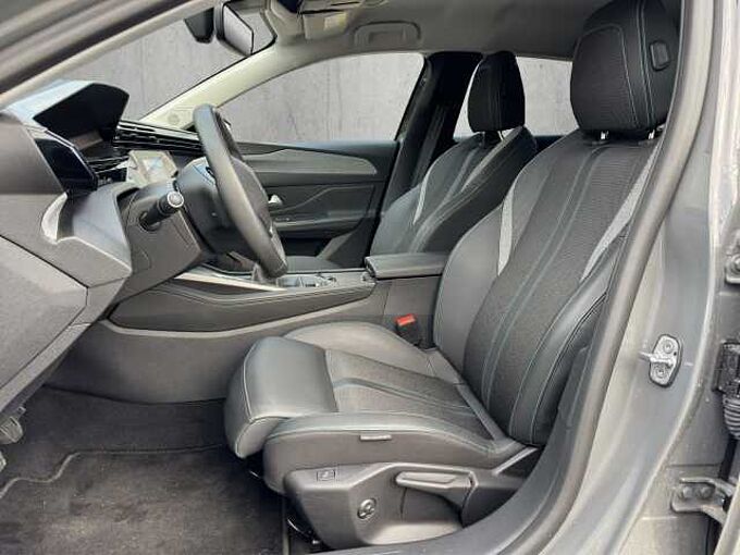 Peugeot 308 Allure Pure Tech Teilleder Navi/Kamera/SHZ