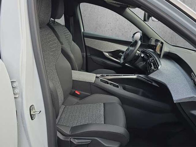 Peugeot 3008 Allure n.Modell /MHEV/Sitzheizung/Lenkradheiz/Kamera