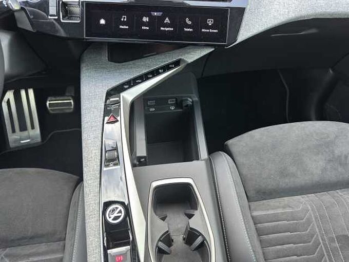 Peugeot 3008 GT //LED/Navi/Winterpaket