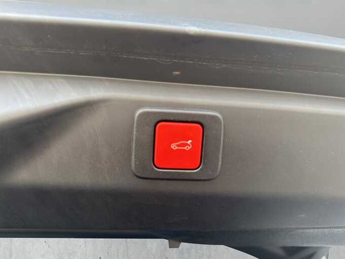 Peugeot 3008 GT //LED/Navi/Winterpaket