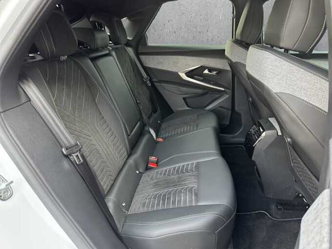 Peugeot 3008 GT //LED/Navi/Winterpaket