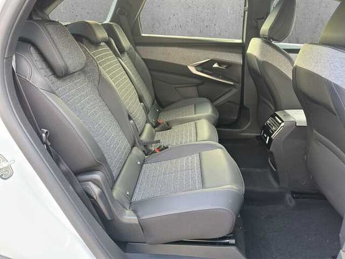 Peugeot 5008 Allure AHK/7-Sitze/Teilleder