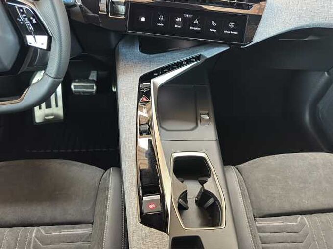 Peugeot 3008 Hybrid GT-Pack //360&deg;/Navigation/Sitzheizung 