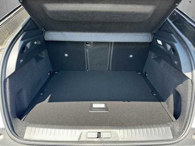 Peugeot 3008 Hybrid GT-Pack //360&deg;/Navigation/Sitzheizung 
