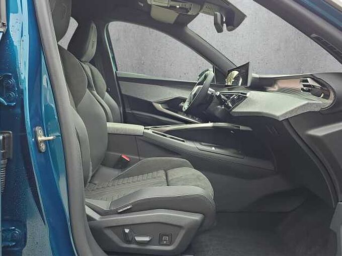 Peugeot 3008 Hybrid GT-Pack //360°/Navigation/Winterpaket