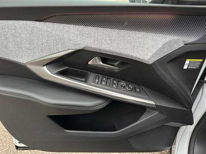 Peugeot 3008 GT //LED/Navi/Sitzheizung