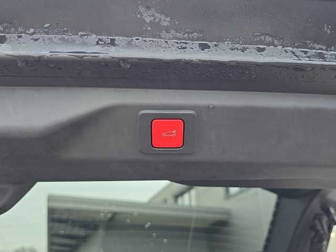 Peugeot 3008 Hybrid GT-Pack //360°/Navigation/Winterpaket