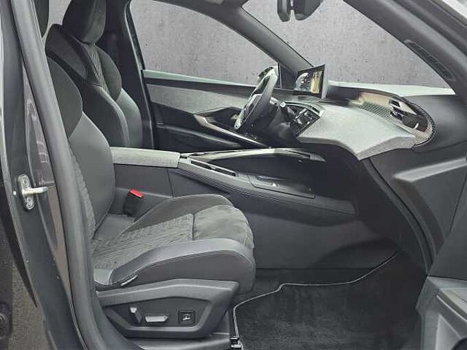 Peugeot 3008 GT //LED/Navi/Winterpaket