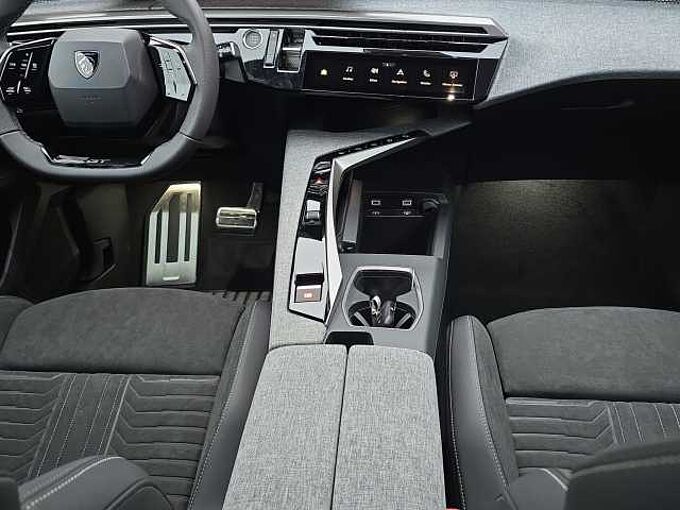 Peugeot 5008 Hybrid GT //Navi/4x Sitzheizung /LED