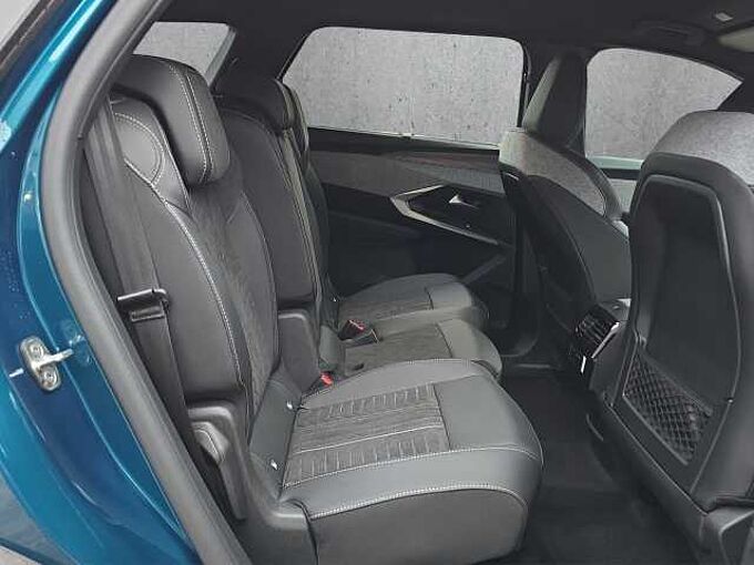 Peugeot 5008 Hybrid GT //Navi/4x Sitzheizung /LED