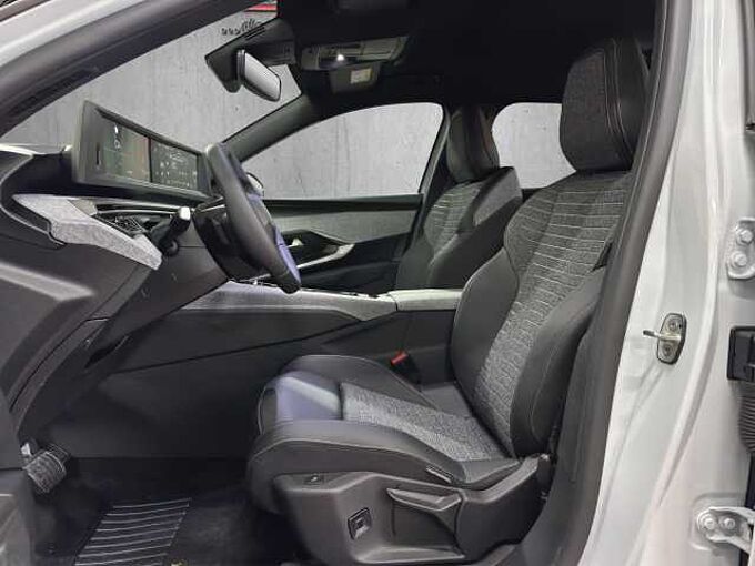 Peugeot 5008 Allure Rückfahrkamera/Teilleder