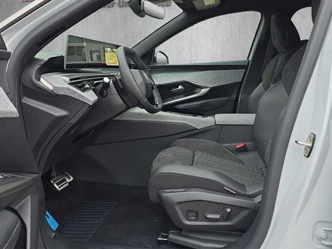 Peugeot 3008 Hybrid GT-Pack //360°/Navigation/Winterpaket