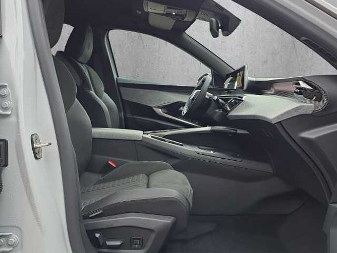 Peugeot 3008 Hybrid GT-Pack //360°/Navigation/Winterpaket