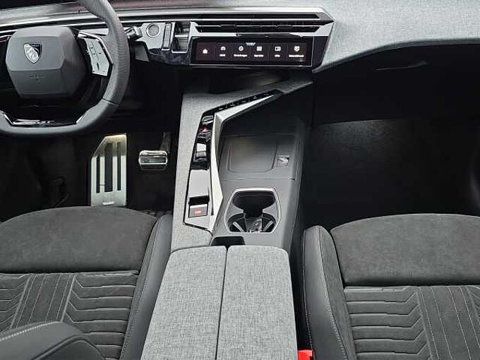 Peugeot 5008 Hybrid GT //Navi/4x Sitzheizung /LED