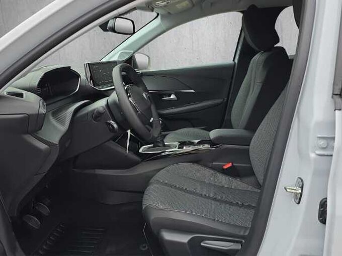 Peugeot 208 Allure Einparkhilfe/Sitzheizung