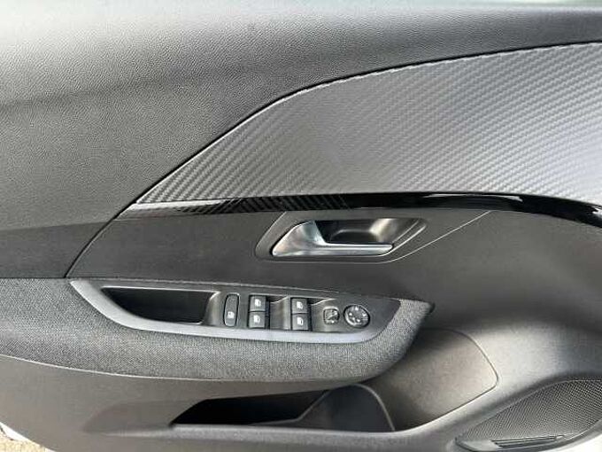 Peugeot 208 Style Verkehrszeichenerkennung/Sitzheizung