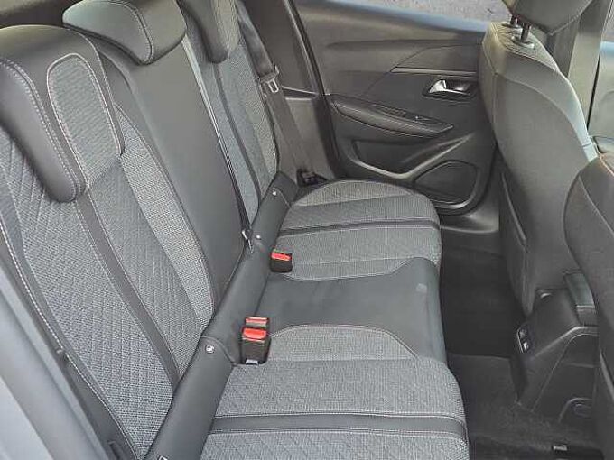 Peugeot 208 Allure Sitzheizung /Klimaautomatik