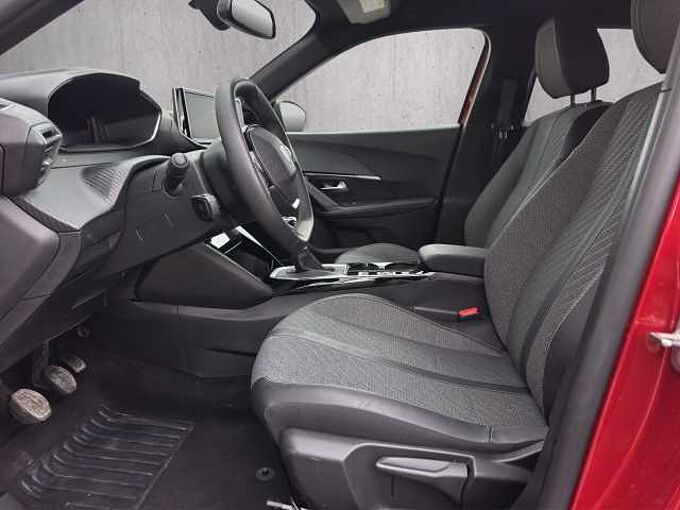 Peugeot 2008 1.2 PureTech Allure / Navi/LED/Sitzheizung