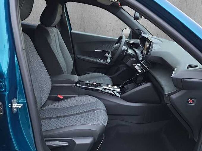 Peugeot 2008 Allure // ACC/Kamera 360°/LED/SHZ