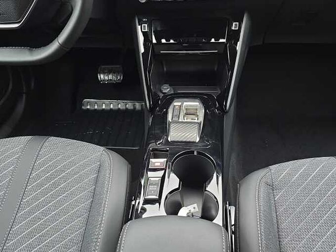 Peugeot 2008 Allure // ACC/Kamera 360&deg;/LED/SHZ