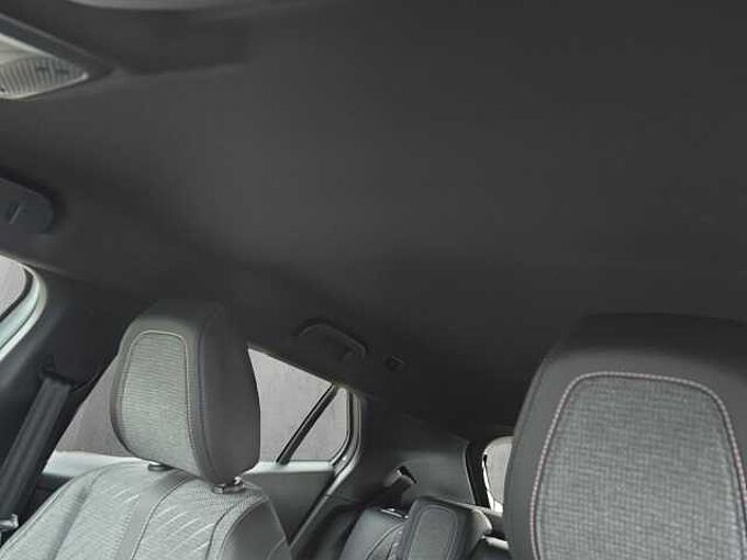 Peugeot 2008 Allure // ACC/Kamera 360&deg;/LED/SHZ