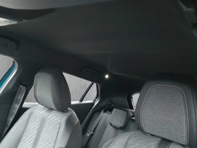 Peugeot 2008 Allure // ACC/Kamera 360&deg;/LED/SHZ