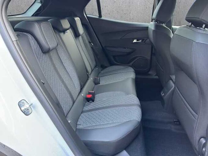 Peugeot 2008 Allure Navi/Teilleder/Kamera